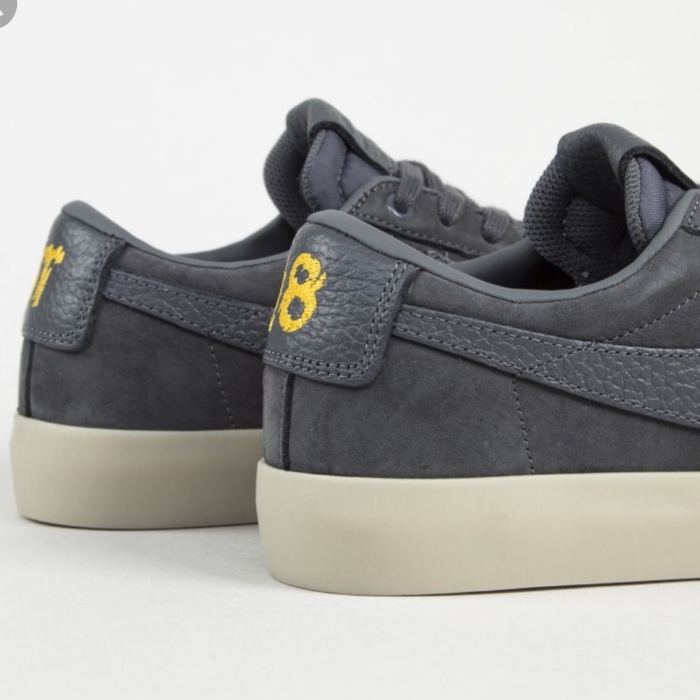 Nike SB Zoom Blazer Low QS Dark Grey M AUTHENTIC - Picture 3 of 8